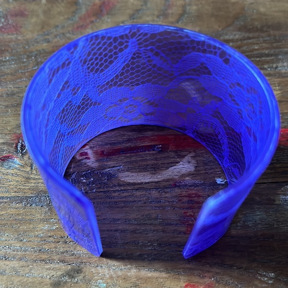 H&M Bracelet - Picture 2 of 4